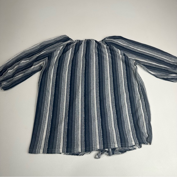 Rain Women’s Chambray Blue Striped Textured Tie Knot 1/2 Sleeve Size Large - Picture 6 of 7